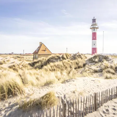 In With Sea Views Apartman