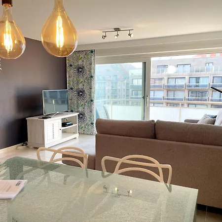 Apartman In With Sea Views